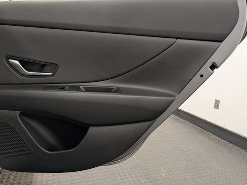 Certified 2023 Hyundai Elantra SEL w/ Convenience Package FWD image 30