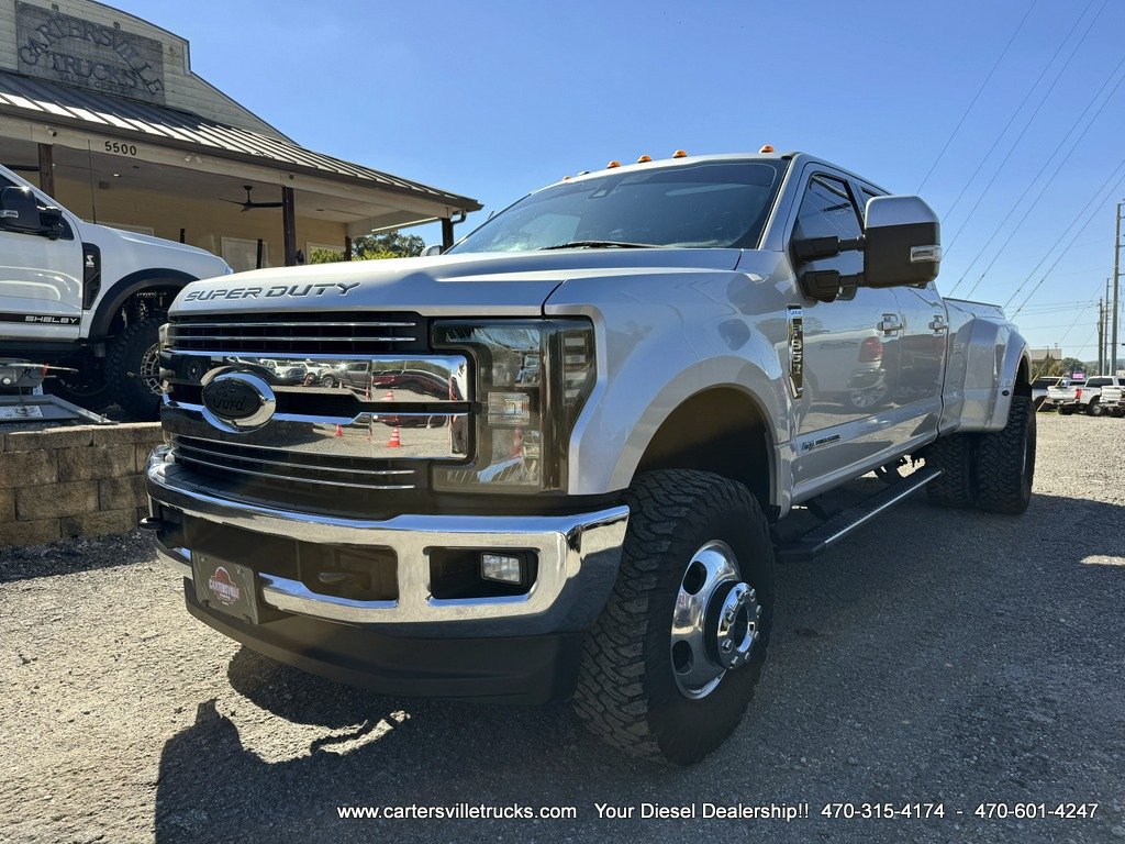 Used 2017 Ford F350 Lariat w/ Lariat Ultimate Package AWD/4WD image 3