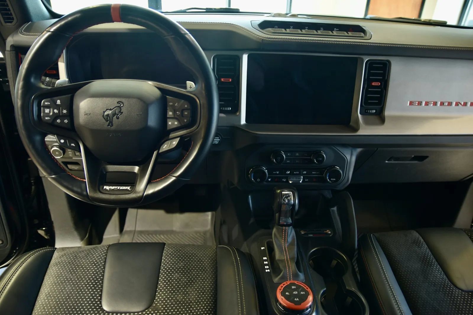 Used 2024 Ford Bronco Raptor AWD/4WD image 16