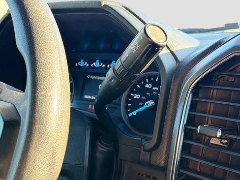 Used 2022 Ford F350 XLT w/ XLT Value Package AWD/4WD image 22