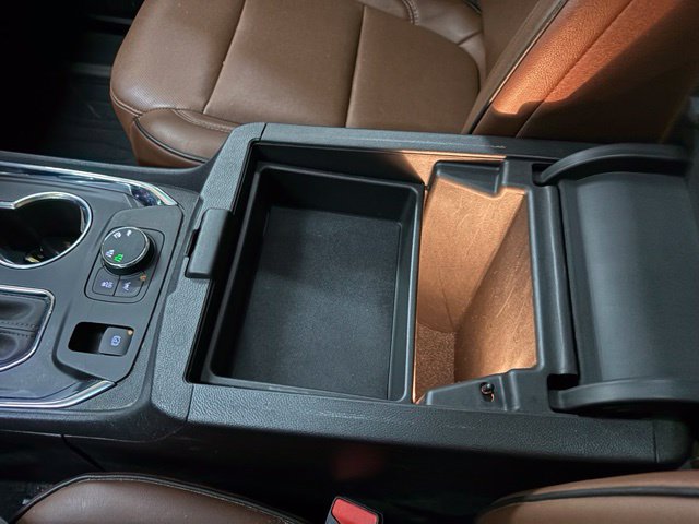 Used 2018 Chevrolet Traverse High Country AWD/4WD image 55