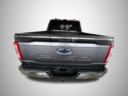 Used 2022 Ford F150 Lariat w/ Equipment Group 502A High image 9