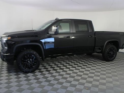 New 2026 Chevrolet Silverado 2500 LT w/ Trail Boss Package image 2