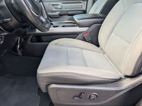 Used 2019 RAM 1500 Big Horn RWD image 8