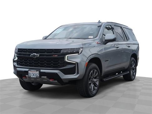 Certified 2024 Chevrolet Tahoe Z71 w/ Luxury Package image 1