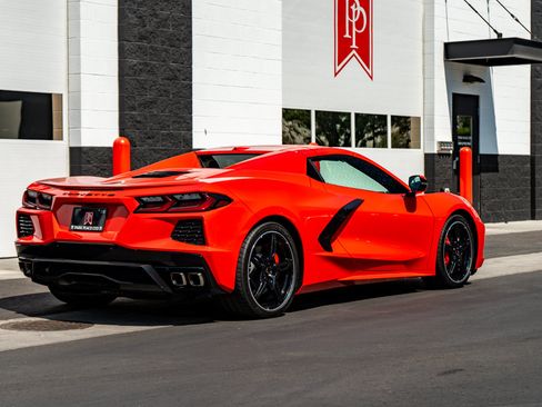 Used 2021 Chevrolet Corvette Stingray Preferred Conv w/ 2LT RWD image 19