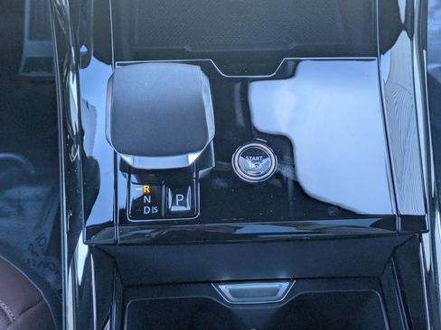 New 2026 Land Rover Range Rover Sport Dynamic SE AWD/4WD image 23