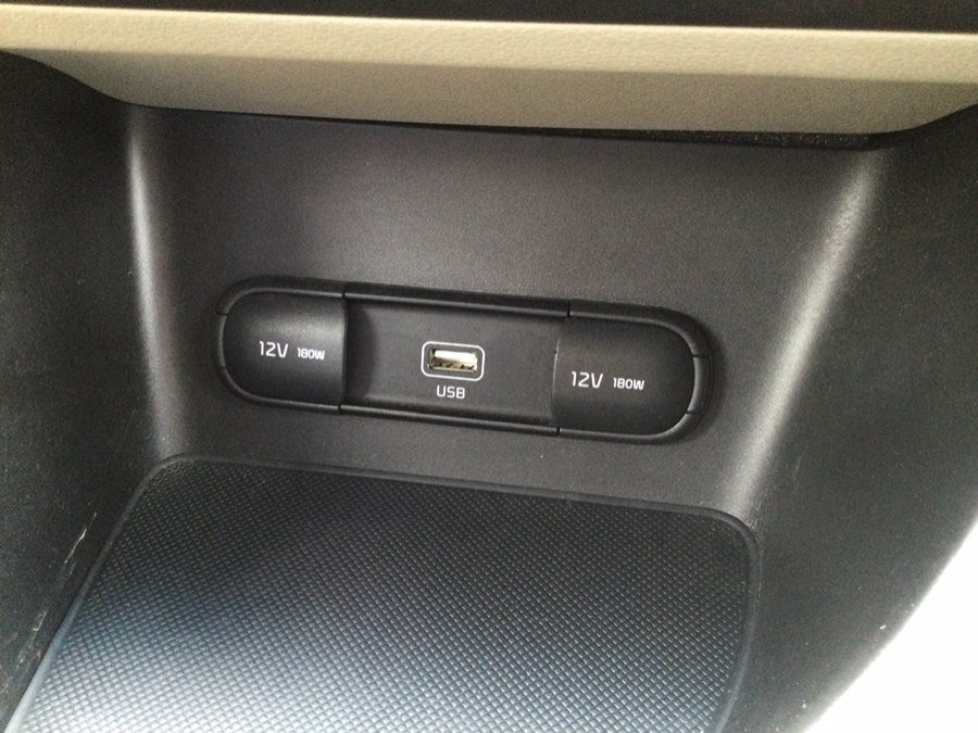 Used 2020 Kia Sportage LX AWD/4WD image 33