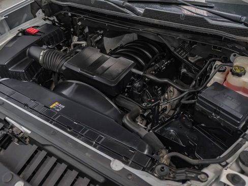 Used 2022 Chevrolet Silverado 2500 LT AWD/4WD image 52