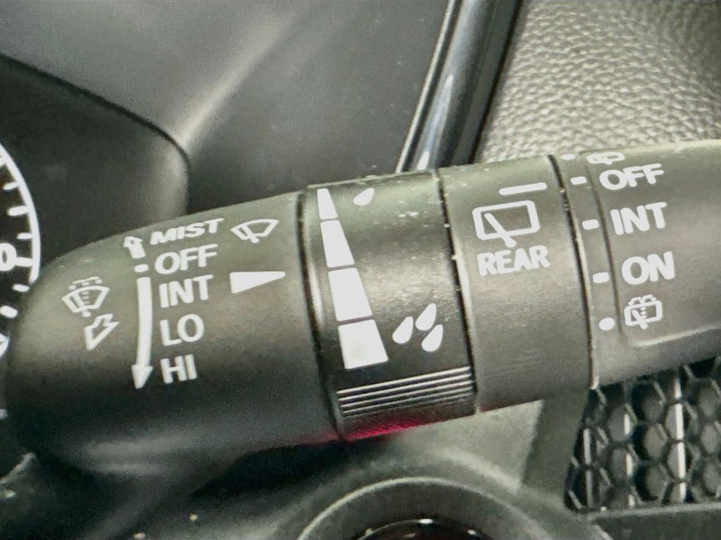 Used 2025 Honda CR-V Sport-L image 14
