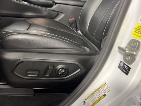 Used 2023 Jeep Grand Cherokee L Limited w/ Luxury Tech Group II image 26