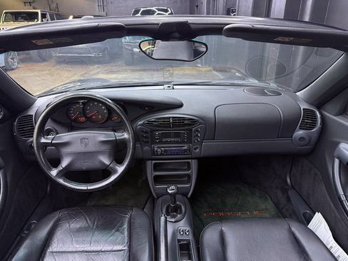 Used 1998 Porsche Boxster RWD image 16