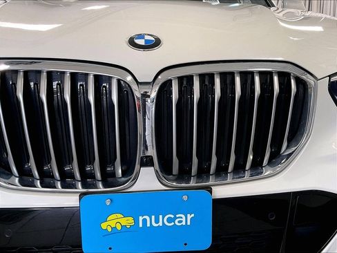 Used 2023 BMW X5 xDrive40i w/ M Sport Package AWD/4WD image 33