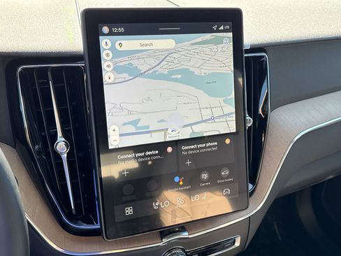 New 2026 Volvo XC60 B5 Core image 23