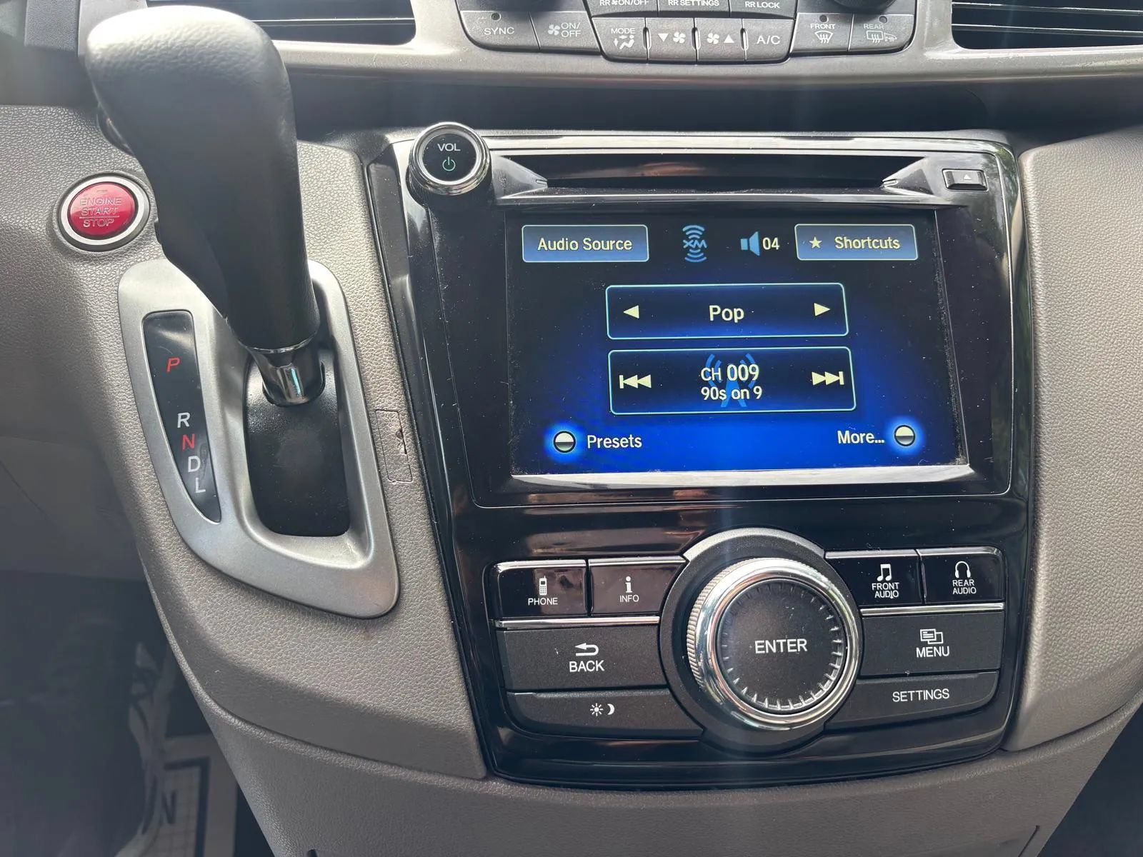 Used 2016 Honda Odyssey SE image 17