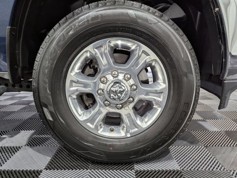 Used 2024 RAM 2500 Big Horn AWD/4WD image 6