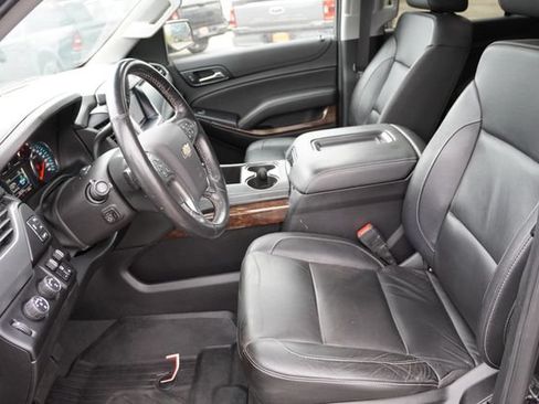 Used 2019 Chevrolet Tahoe LT AWD/4WD image 16