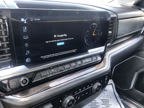 Used 2023 Chevrolet Silverado 1500 RST image 16