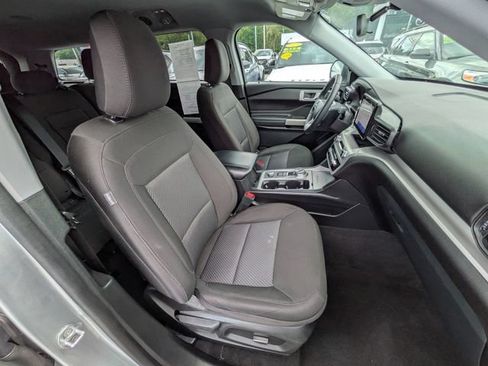 Certified 2023 Ford Explorer XLT AWD/4WD image 23