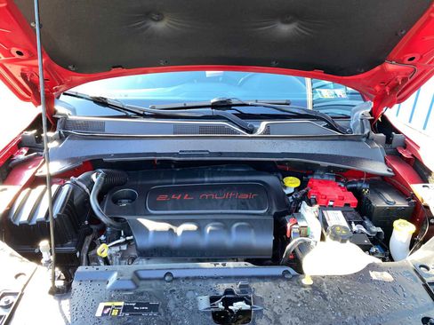 Used 2021 Jeep Compass Latitude image 6