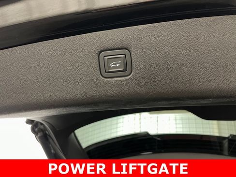 Used 2019 Chevrolet Blazer Premier w/ Sun and Wheels Package FWD image 47