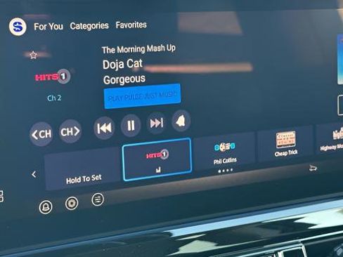 New 2026 Nissan Pathfinder SL image 32