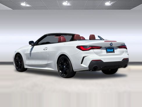Used 2023 BMW 430i Convertible w/ M Sport Package RWD image 3