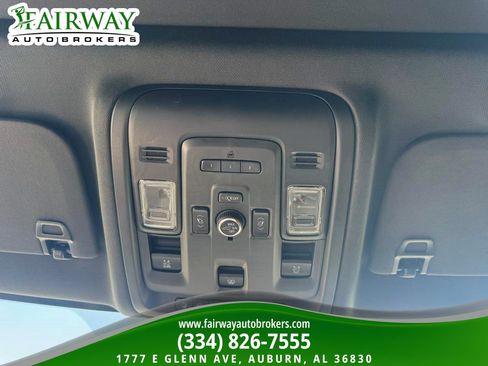 Used 2021 GMC Yukon AT4 AWD/4WD image 25