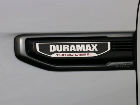 Used 2021 GMC Sierra 1500 AT4 w/ AT4 Premium Package image 12