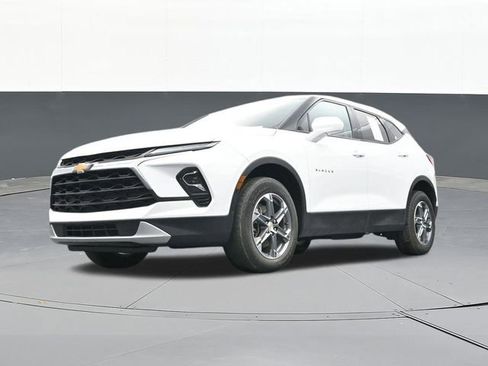 Used 2024 Chevrolet Blazer LT image 48