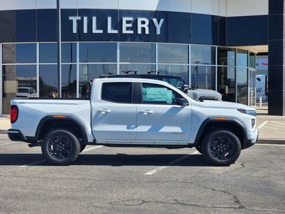 New 2025 GMC Canyon Elevation w/ Convenience Package