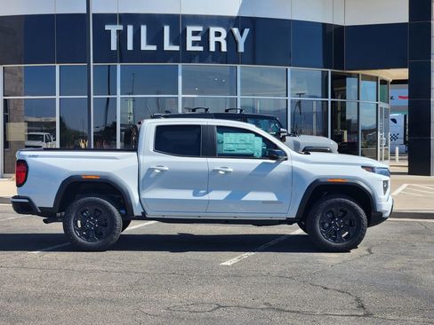 New 2025 GMC Canyon Elevation w/ Convenience Package image 1