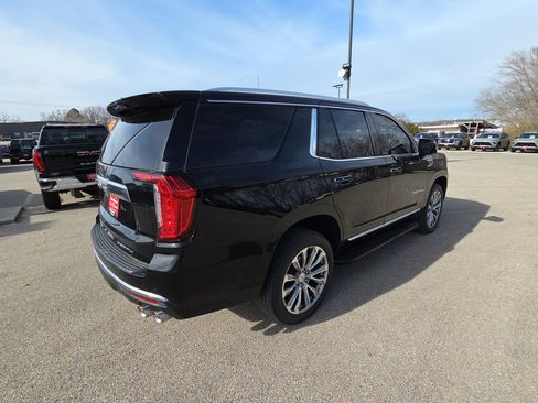 Certified 2021 GMC Yukon Denali image 8