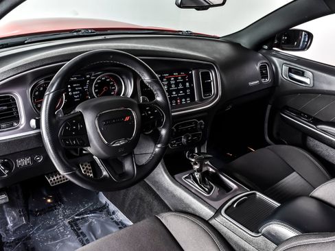 Used 2022 Dodge Charger R/T RWD image 17