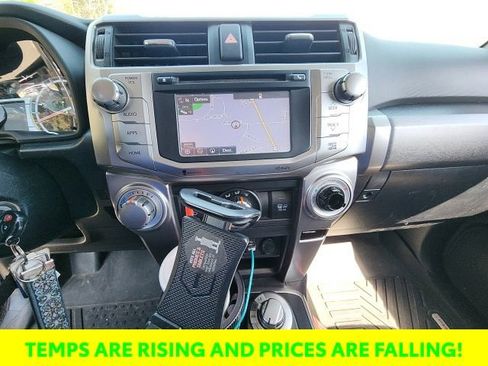 Used 2014 Toyota 4Runner SR5 image 24