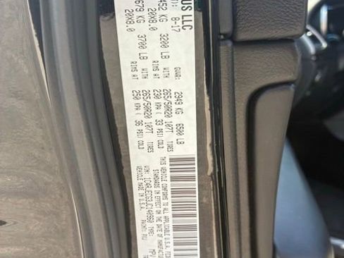 Used 2018 Jeep Grand Cherokee High Altitude image 23