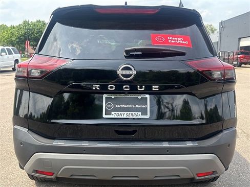 Certified 2022 Nissan Rogue SV image 23
