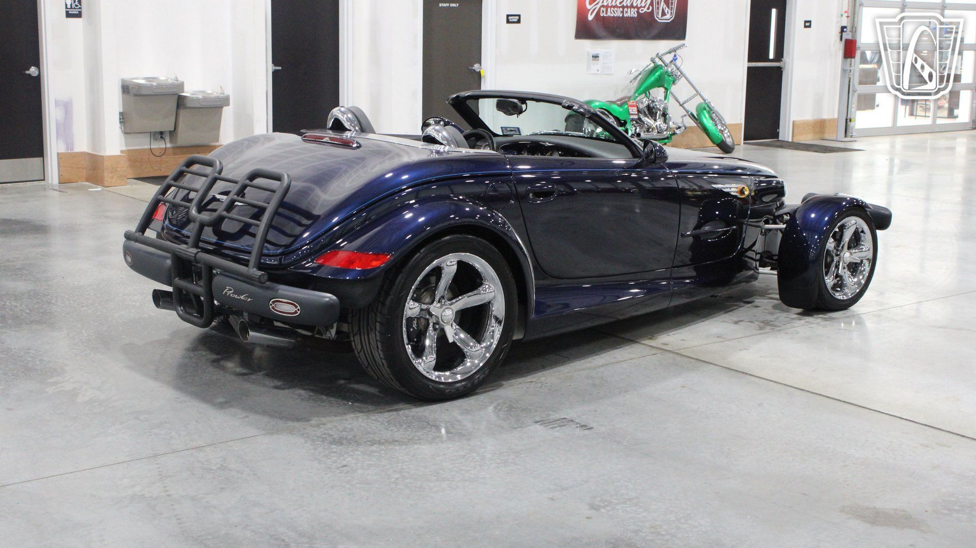 Used 2001 Chrysler Prowler RWD image 4