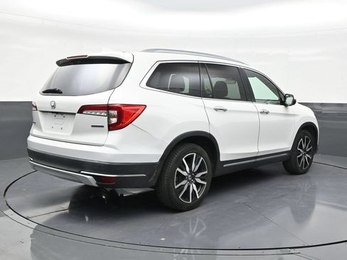 Used 2022 Honda Pilot Touring image 5