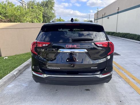 Used 2020 GMC Terrain SLT w/ Preferred Package image 6