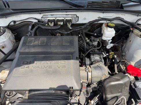 Used 2012 Ford Escape XLT AWD/4WD image 15