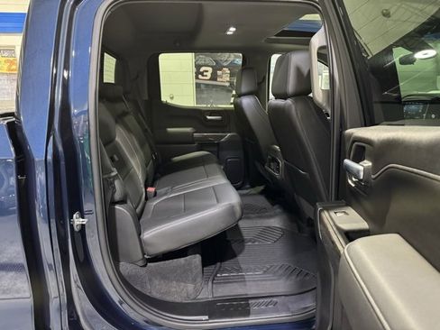 Used 2020 Chevrolet Silverado 1500 LTZ w/ LTZ Premium Package image 15