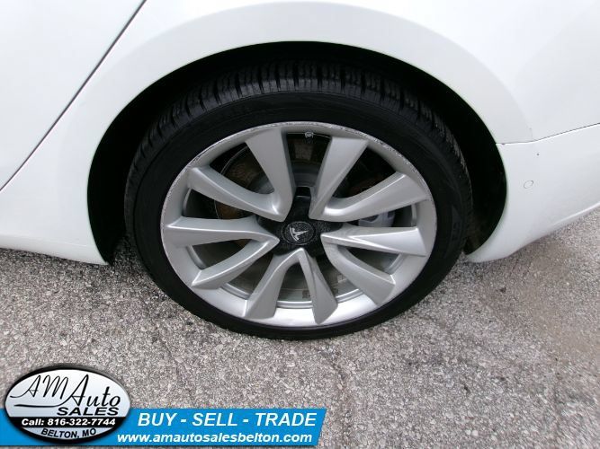 Used 2020 Tesla Model 3 Standard Range Plus RWD image 19