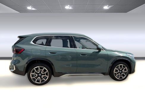 Used 2026 BMW X1 xDrive28i w/ Technology Package AWD/4WD image 7
