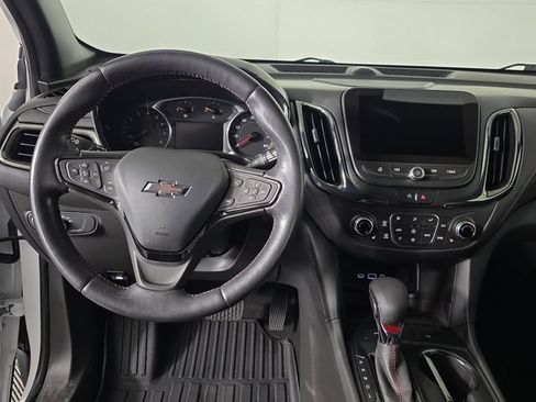 Used 2022 Chevrolet Equinox RS w/ RS Leather Package AWD/4WD image 9