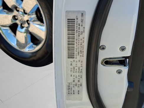 Certified 2018 RAM 1500 Big Horn AWD/4WD image 28