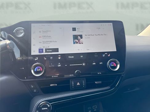 Used 2024 Lexus NX 350h AWD w/ Vision Package image 9