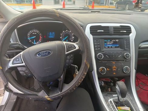 Used 2014 Ford Fusion S image 26