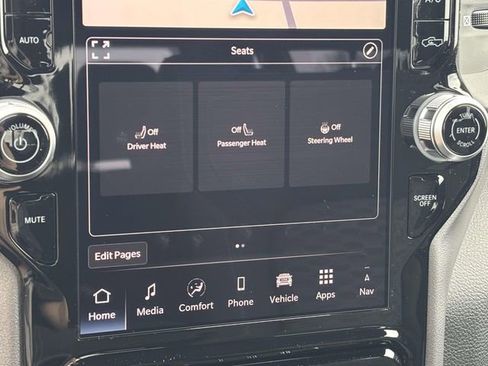 New 2026 RAM 1500 4x4 Crew Cab image 26