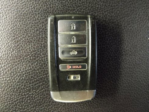 Used 2019 Acura ILX FWD image 32